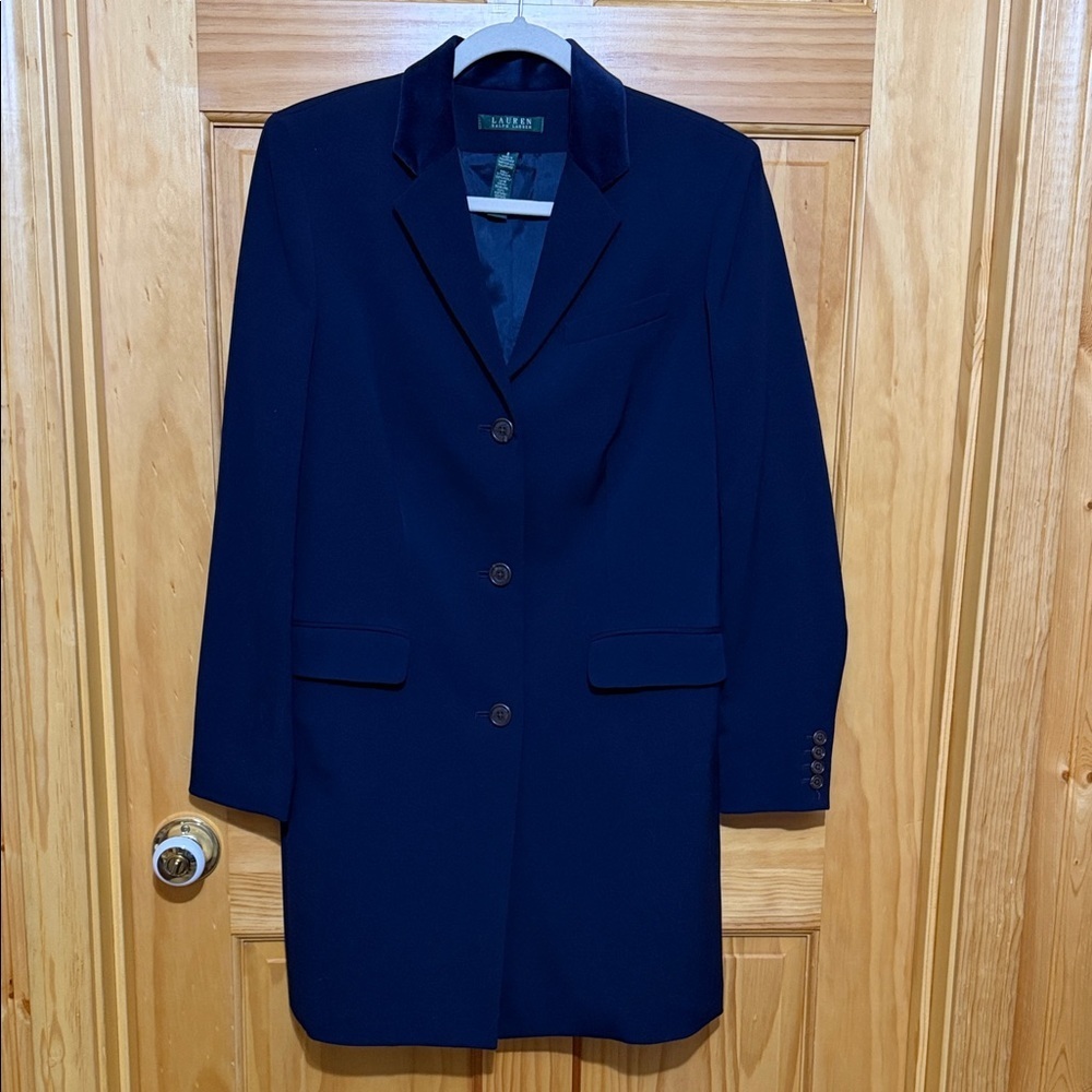 Ralph Lauren Womans Navy Single-Breasted Long Blazer Coat Velvet Collar, Size 8